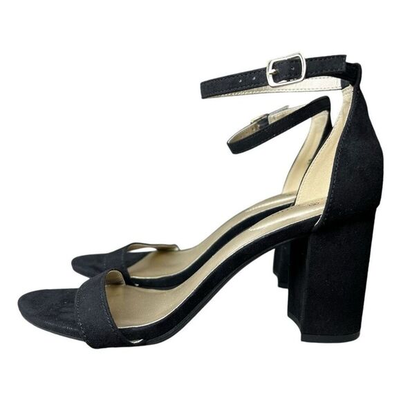 NEW Bandolino Women’s Armory Faux Black Suede Sandal 7M - Picture 7 of 11